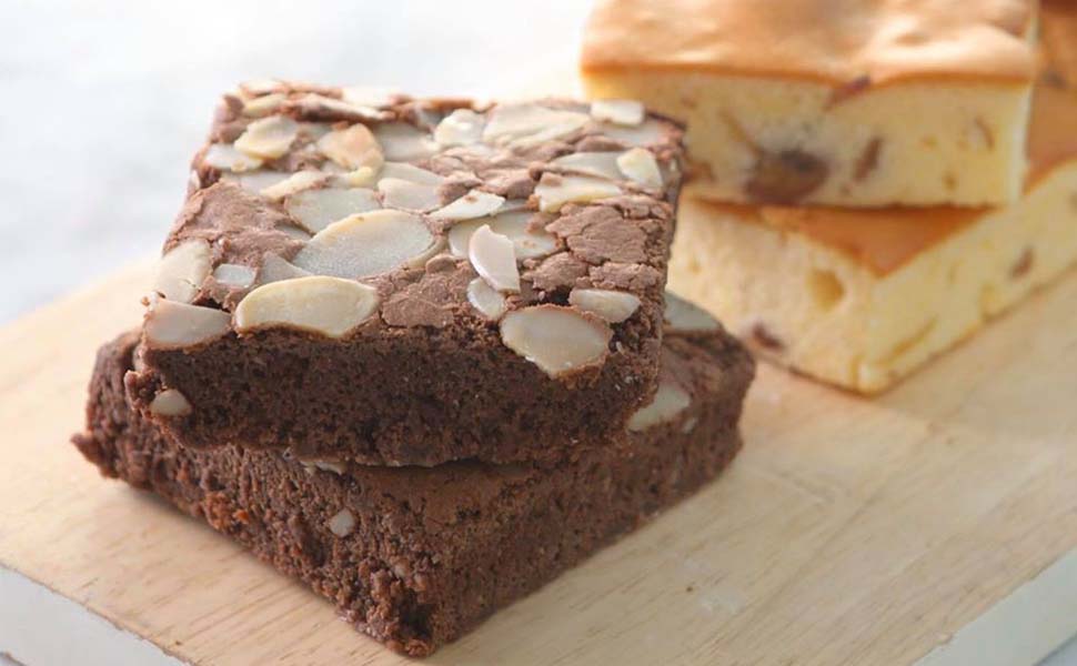 Almond Brownie