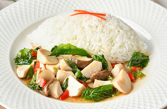 ข้าวกะเพราเห็ดออรินจิ