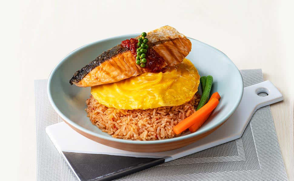 Soft Omelet on Rice w/ Chilli Dip Grilled Salmon